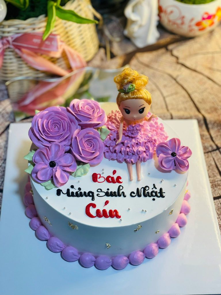 BG03 - Bánh kem tặng Bé Gái