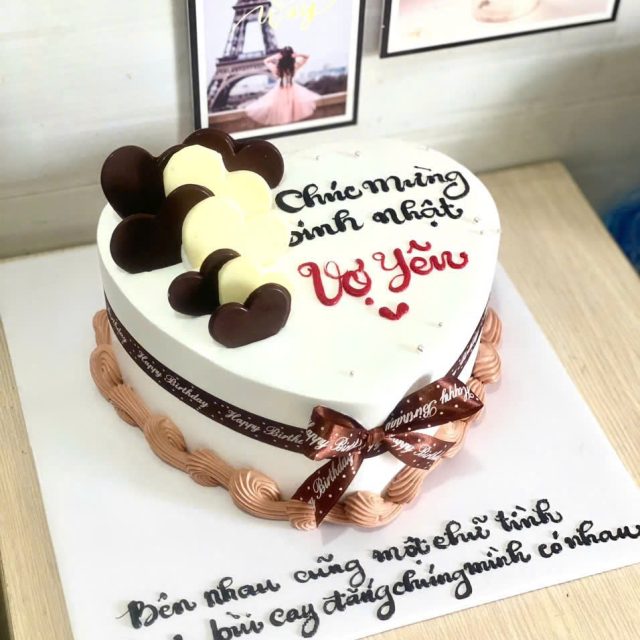 Y13- Bánh kem tặng người yêu