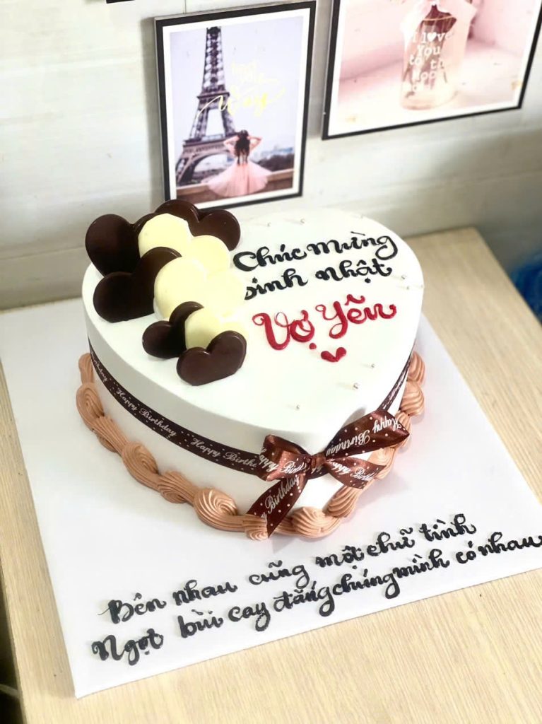 Y13- Bánh kem tặng người yêu