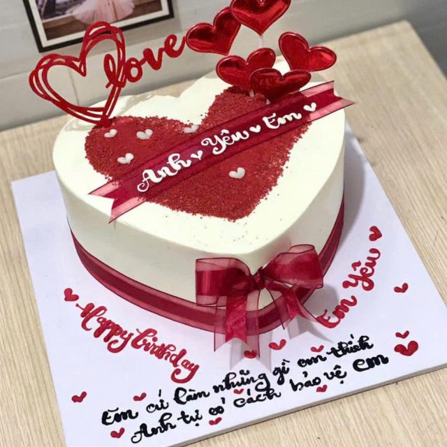 B16- Bánh tặng người yêu