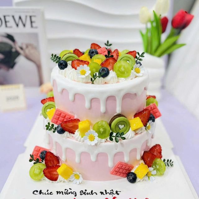 Bánh kem 2 tầng
