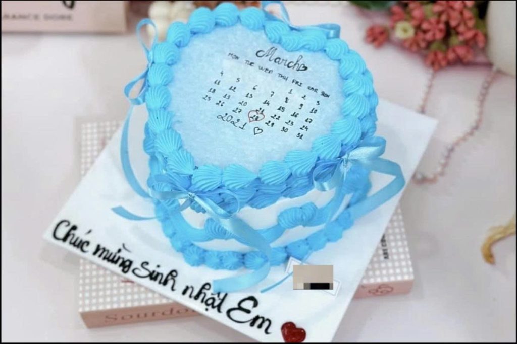 ĐC 010 - Bánhkem đốt cháy