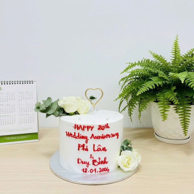 04 Bánh kem cưới