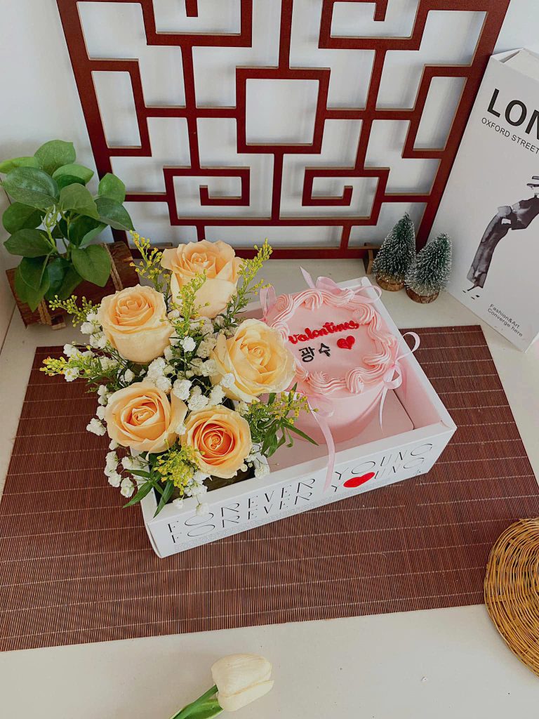 BVH 02 Combo Bánh và Hoa