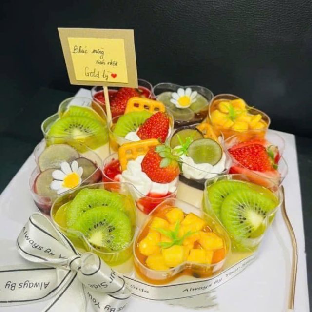 SB Set bánh 20/10 05